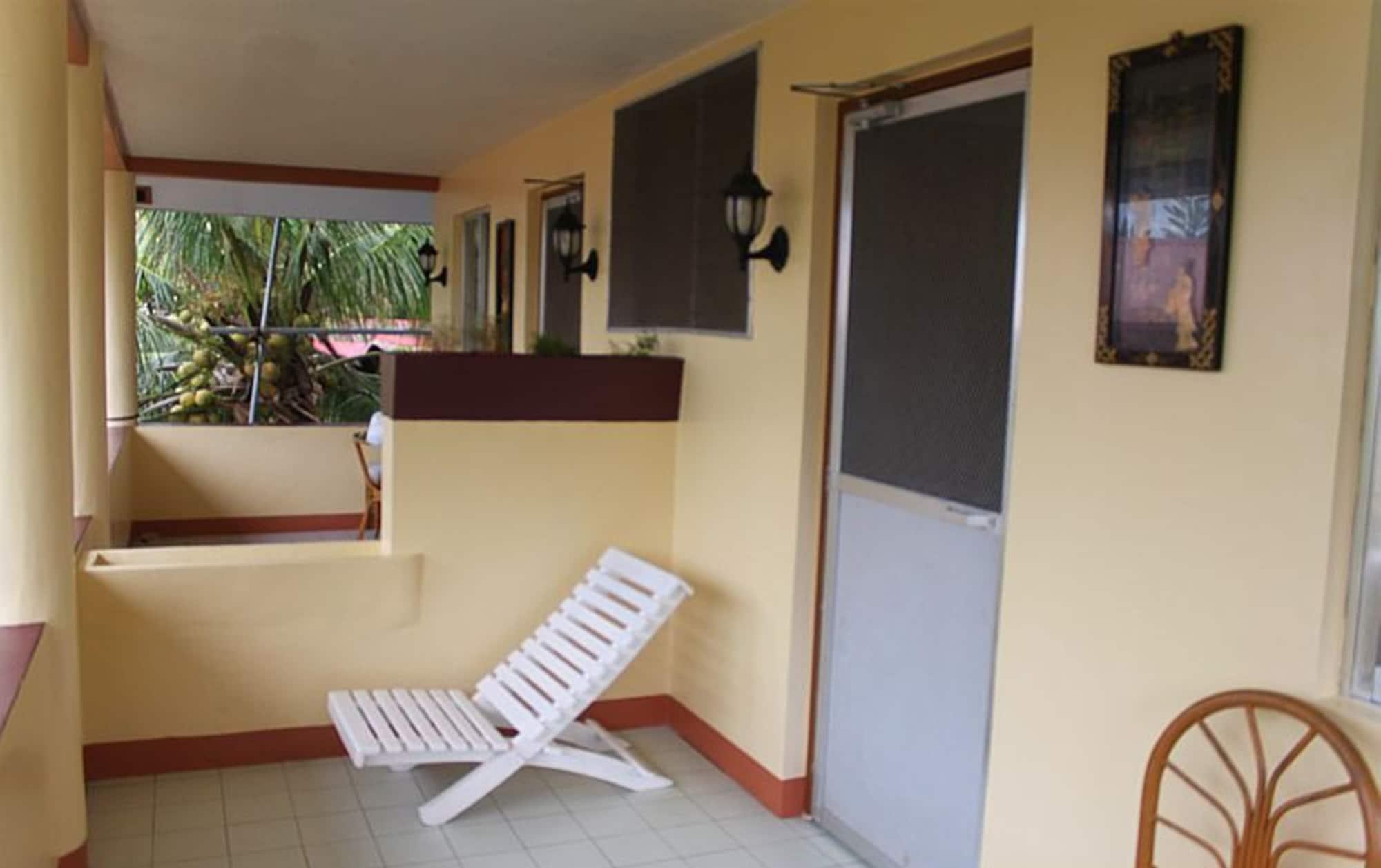 Lost Horizon Beach Dive Resort Bohol Exterior photo
