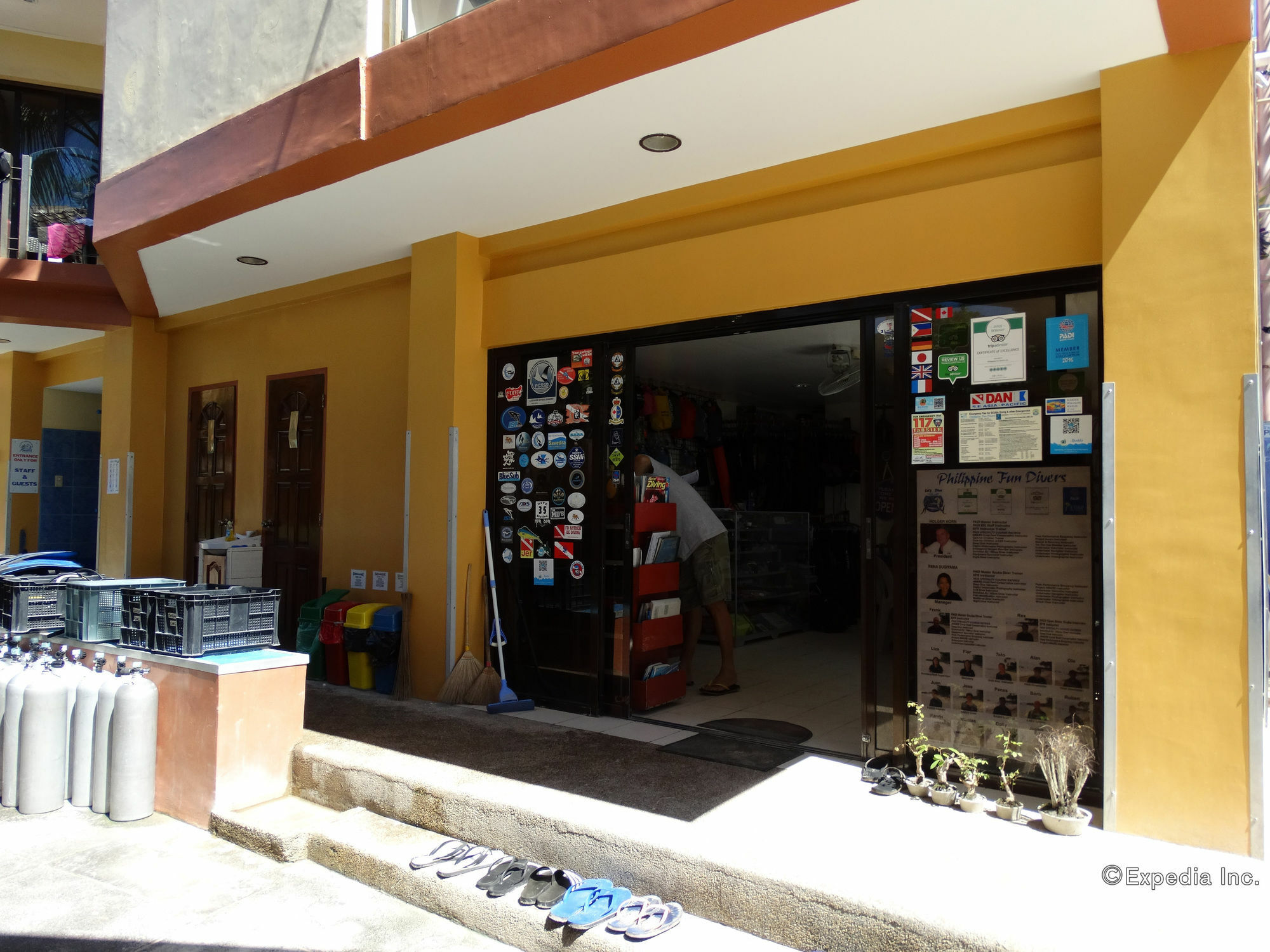 Lost Horizon Beach Dive Resort Bohol Exterior photo