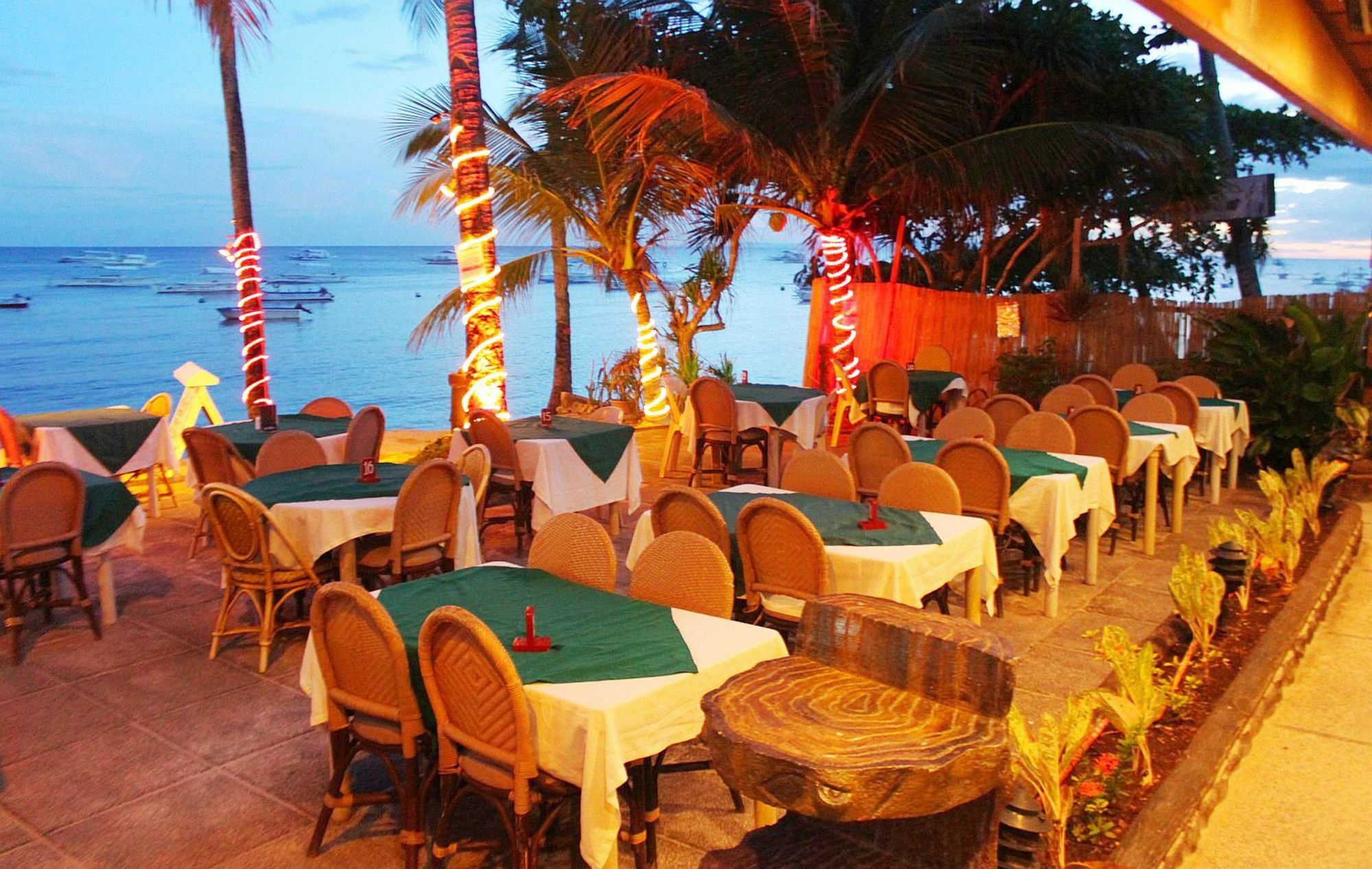 Lost Horizon Beach Dive Resort Bohol Exterior photo